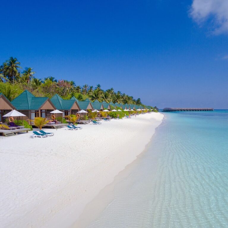 Meeru Island Resort Maldives (7)