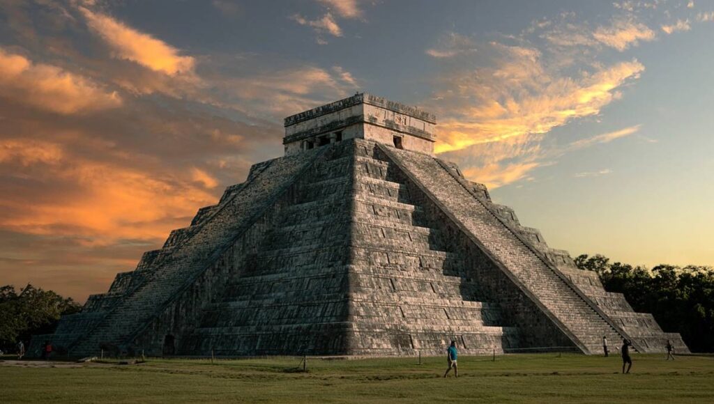 Cancun Gezilecek Yerler - Chichen İtza